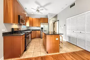 14 S Leavitt St, Chicago, IL 60612 - Photo 3