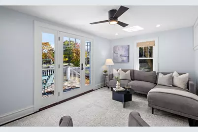 2101 Pioneer Road, Evanston, IL 60201 - Photo 11