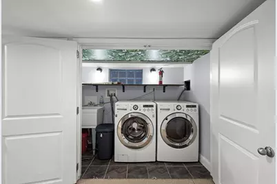 2101 Pioneer Road, Evanston, IL 60201 - Photo 27