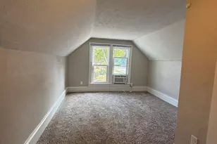 1401 W Elm St, Bloomington, IL 61701 - Photo 15