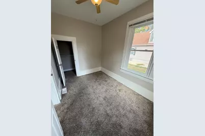 1401 W Elm Street, Bloomington, IL 61701 - Photo 11