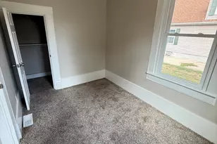 1401 W Elm St, Bloomington, IL 61701 - Photo 11