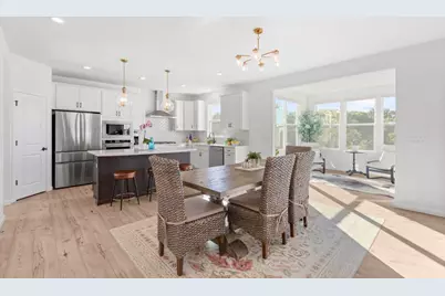 1044 Joice Lane, Mundelein, IL 60060 - Photo 5