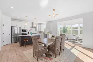 1044 Joice Ln, Mundelein, IL 60060 - Photo 5