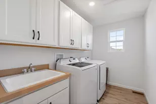 1044 Joice Ln, Mundelein, IL 60060 - Photo 21