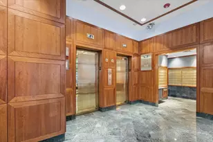 100 E Walton St, Chicago, IL 60611 - Photo 3