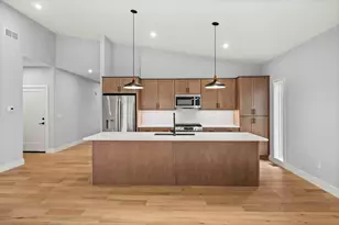 2602 Marble Dr, Normal, IL 61761 - Photo 13