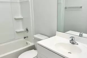 855 E Main St, East Dundee, IL 60118 - Photo 11