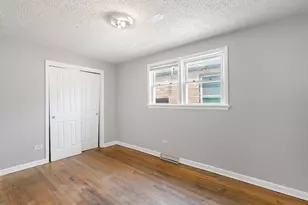 7216 S Central Park Ave, Chicago, IL 60629 - Photo 5