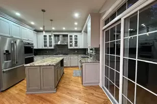 5 Hotchkiss Ct, Lincolnshire, IL 60069 - Photo 7