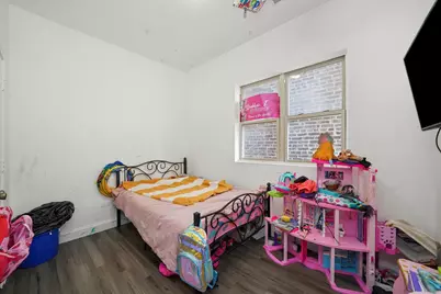 1453 W Garfield Boulevard #2, Chicago, IL 60636 - Photo 7