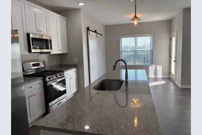 610 Anjali Court #R, Sycamore, IL 60178 - Photo 5