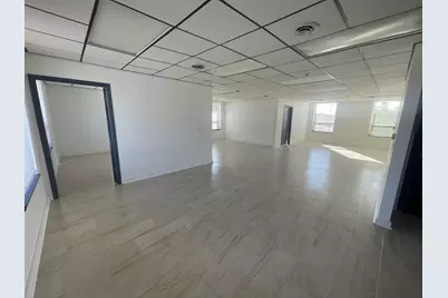 1329 W Irving Park Road #201, Bensenville, IL 60106 - Photo 19