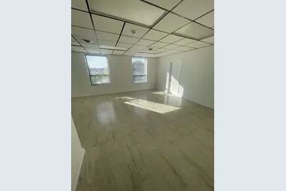 1329 W Irving Park Road #201, Bensenville, IL 60106 - Photo 13