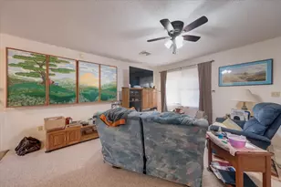 2422 E Green St, Urbana, IL 61802 - Photo 5