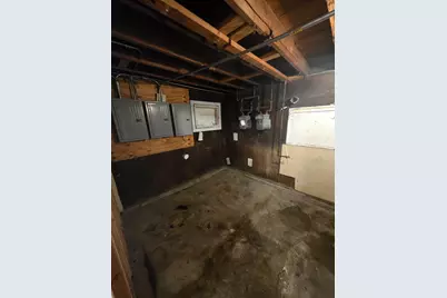 8221 S Houston Avenue, Chicago, IL 60617 - Photo 23