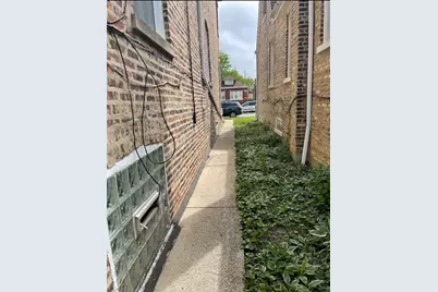 7154 S Rockwell Street, Chicago, IL 60629 - Photo 25