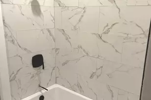 7637 N Bosworth Ave, Chicago, IL 60626 - Photo 13