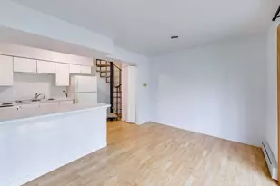 13 Saint Thomas Colony, Fox Lake, IL 60020 - Photo 5