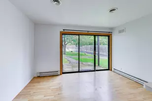 13 Saint Thomas Colony, Fox Lake, IL 60020 - Photo 3