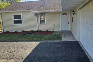 157 Vernon Dr, Bolingbrook, IL 60440 - Photo 17