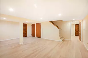 2829 Briarwood Dr, Arlington Heights, IL 60005 - Photo 17