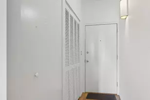 525 N Ada St, Chicago, IL 60642 - Photo 11