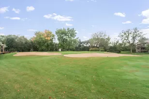 928 Longmeadow Ct, Lake Barrington, IL 60010 - Photo 13