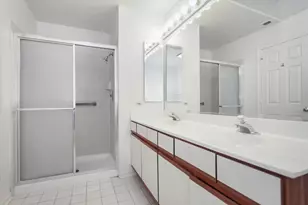 928 Longmeadow Ct, Lake Barrington, IL 60010 - Photo 19