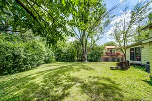 17651 Hillcrest Dr, Country Club Hills, IL 60478 - Photo 15