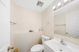 17651 Hillcrest Dr, Country Club Hills, IL 60478 - Photo 13