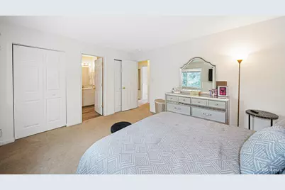 17651 Hillcrest Drive, Country Club Hills, IL 60478 - Photo 7