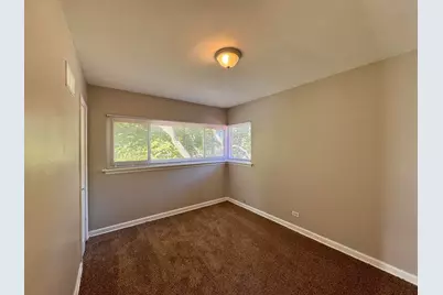 16727 Head Avenue, Hazel Crest, IL 60429 - Photo 9