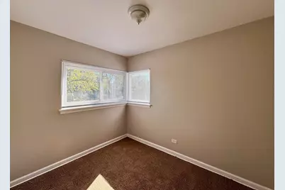 16727 Head Avenue, Hazel Crest, IL 60429 - Photo 13