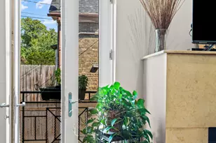 331 S Ridgeland Ave, Oak Park, IL 60302 - Photo 11