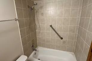 4600 N Cumberland Ave, Chicago, IL 60656 - Photo 5