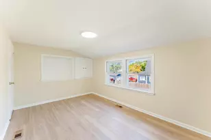 32 S Monterey Ave, Villa Park, IL 60181 - Photo 37