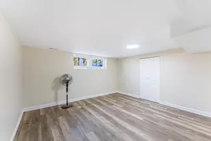 32 S Monterey Ave, Villa Park, IL 60181 - Photo 45