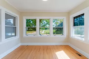 32 S Monterey Ave, Villa Park, IL 60181 - Photo 17