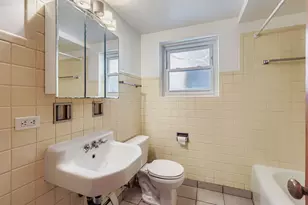 5913 W Addison St, Chicago, IL 60634 - Photo 23