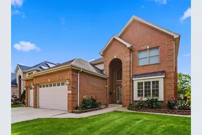 427 W Natoma Avenue, Addison, IL 60101 - Photo 1