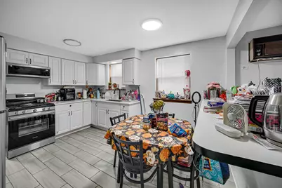 2510 N 72nd Court, Elmwood Park, IL 60707 - Photo 5