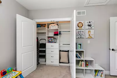 227 S Walnut Lane, Schaumburg, IL 60193 - Photo 25