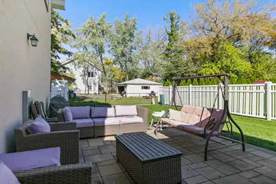 227 S Walnut Lane, Schaumburg, IL 60193 - Photo 33