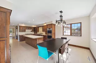 3211 Leafy Ln, Bloomington, IL 61704 - Photo 13