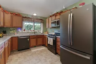 1409 Butchers Ln, Bloomington, IL 61701 - Photo 31