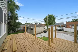 10649 S Sawyer Ave, Chicago, IL 60655 - Photo 25