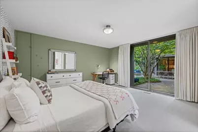 [Address not provided], Winnetka, IL 60093 - Photo 27