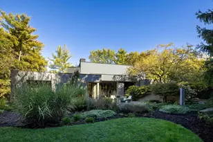 [Address not provided], Winnetka, IL 60093 - Photo 1