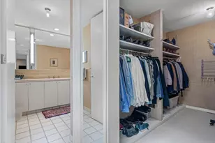 [Address not provided], Winnetka, IL 60093 - Photo 25